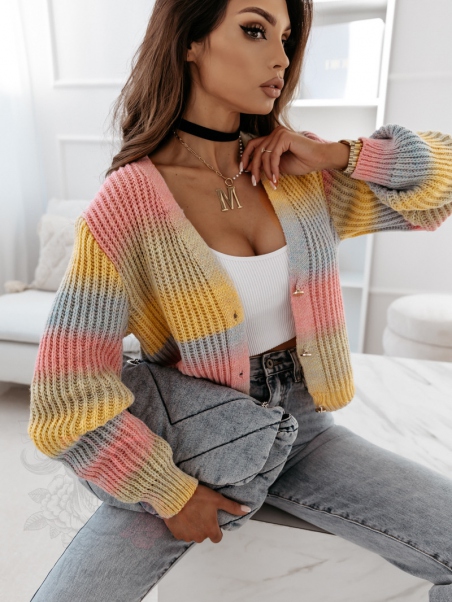 Sweter kolorowy na guziki...