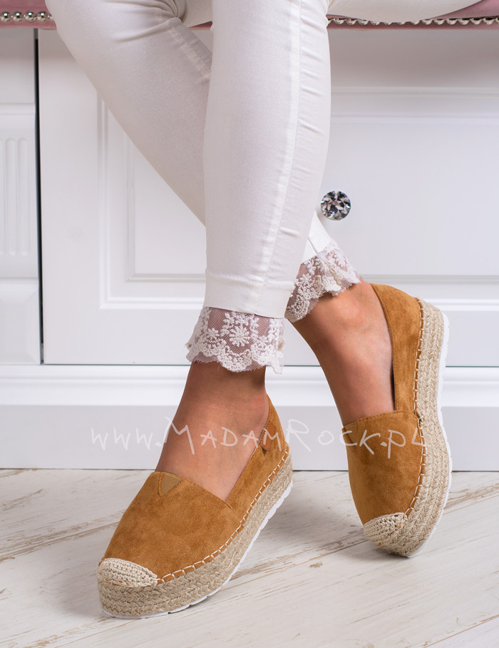 Espadryle na platformie Tiamo karmelowe-OUTLET
