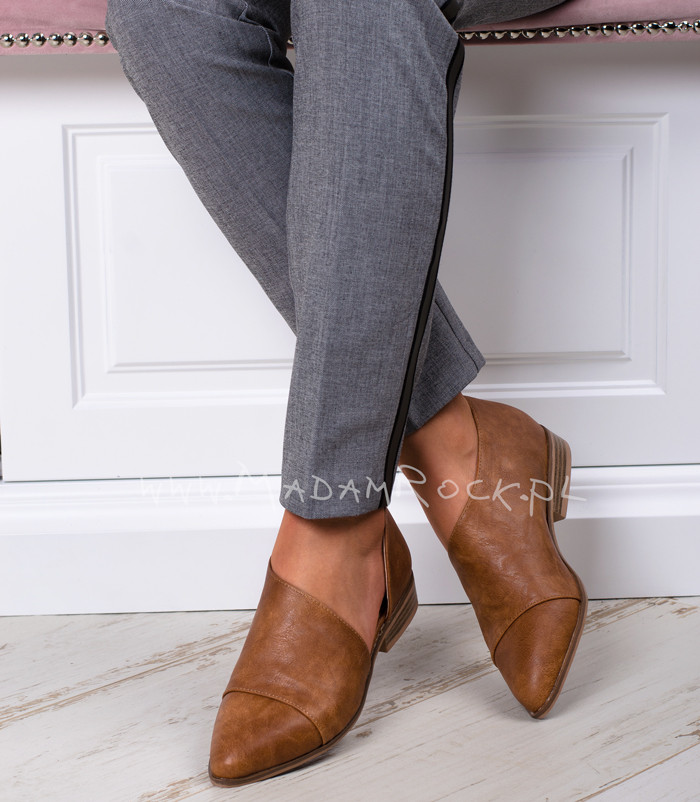 Półbuty Madam Elis karmelowe