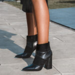 Botki na klocku Lady Doble czarne