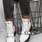 Botki z wycięciami Rock Control białe lakierowane