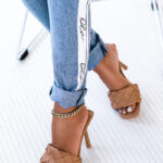 Klapki plecione na szpilce Madam Veneto c. beżowe