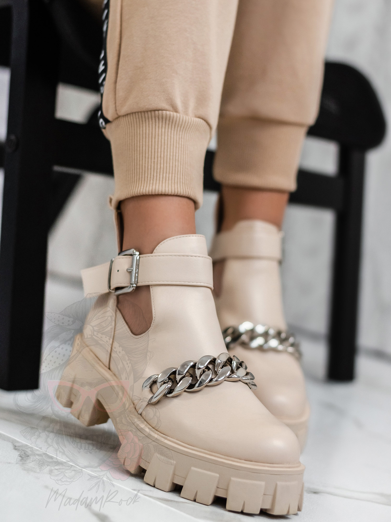 Botki trapery z łańcuchem Rock Strand beżowy