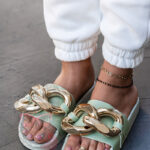 Klapki z ogniwem Madam OnTime oliwka