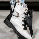 Workery skórzane Madam Whiti białe