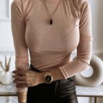 Bluzka z półgolfem elastyczna Linda beż