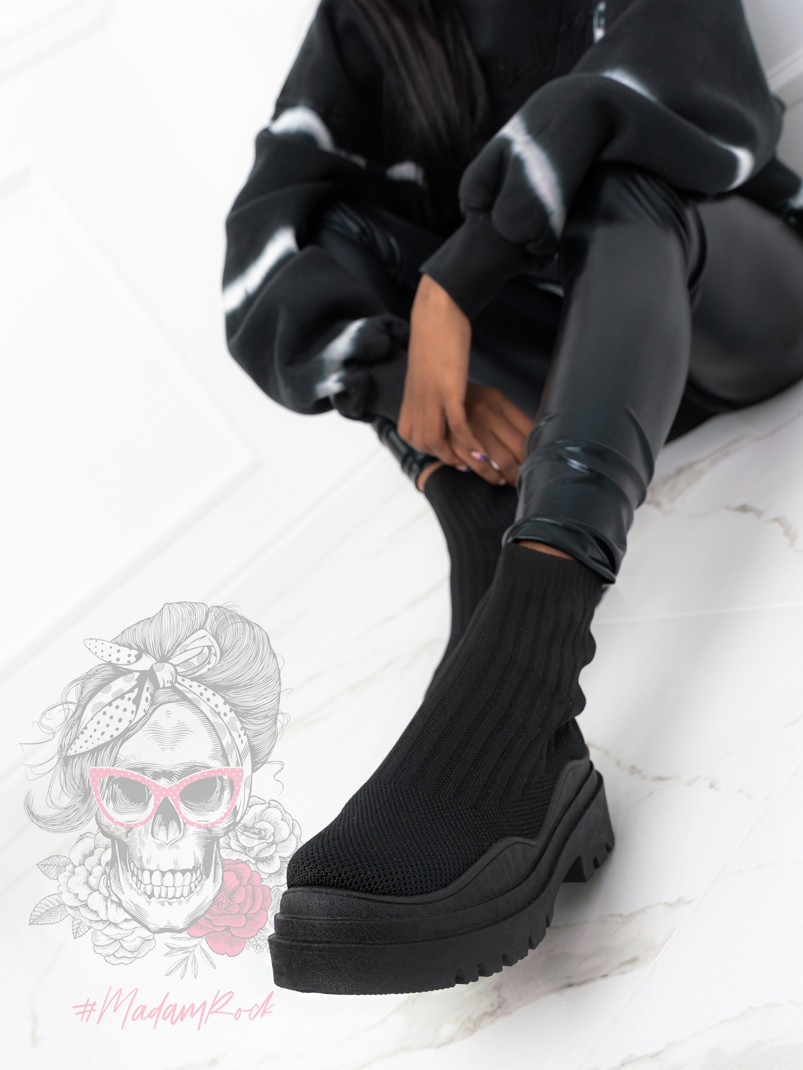 -WYPRZEDANE-Botki skarpety Madam Tendo czarne