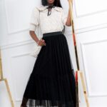 Sweterek z kołnierzykiem Provance beżowy