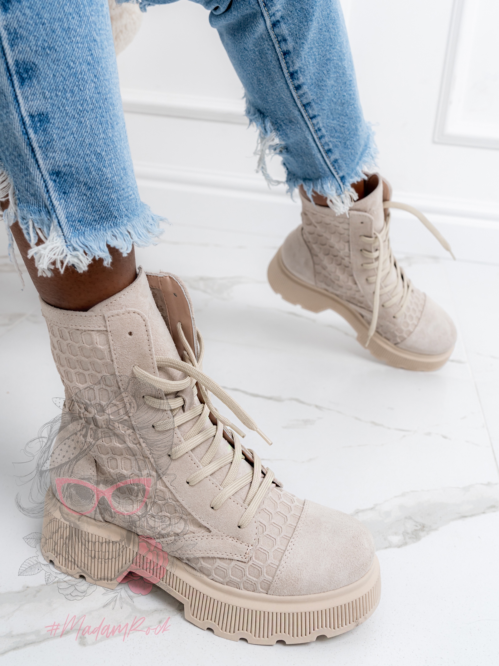 Workery skórzane Madam Comb beżowe