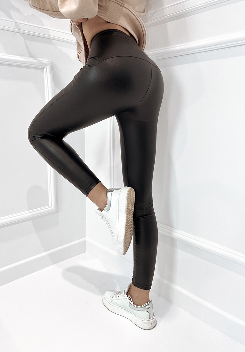 Legginsy wyszczuplające woskowane Slim czarne