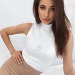 Top prążkowany logowany Rose ecru