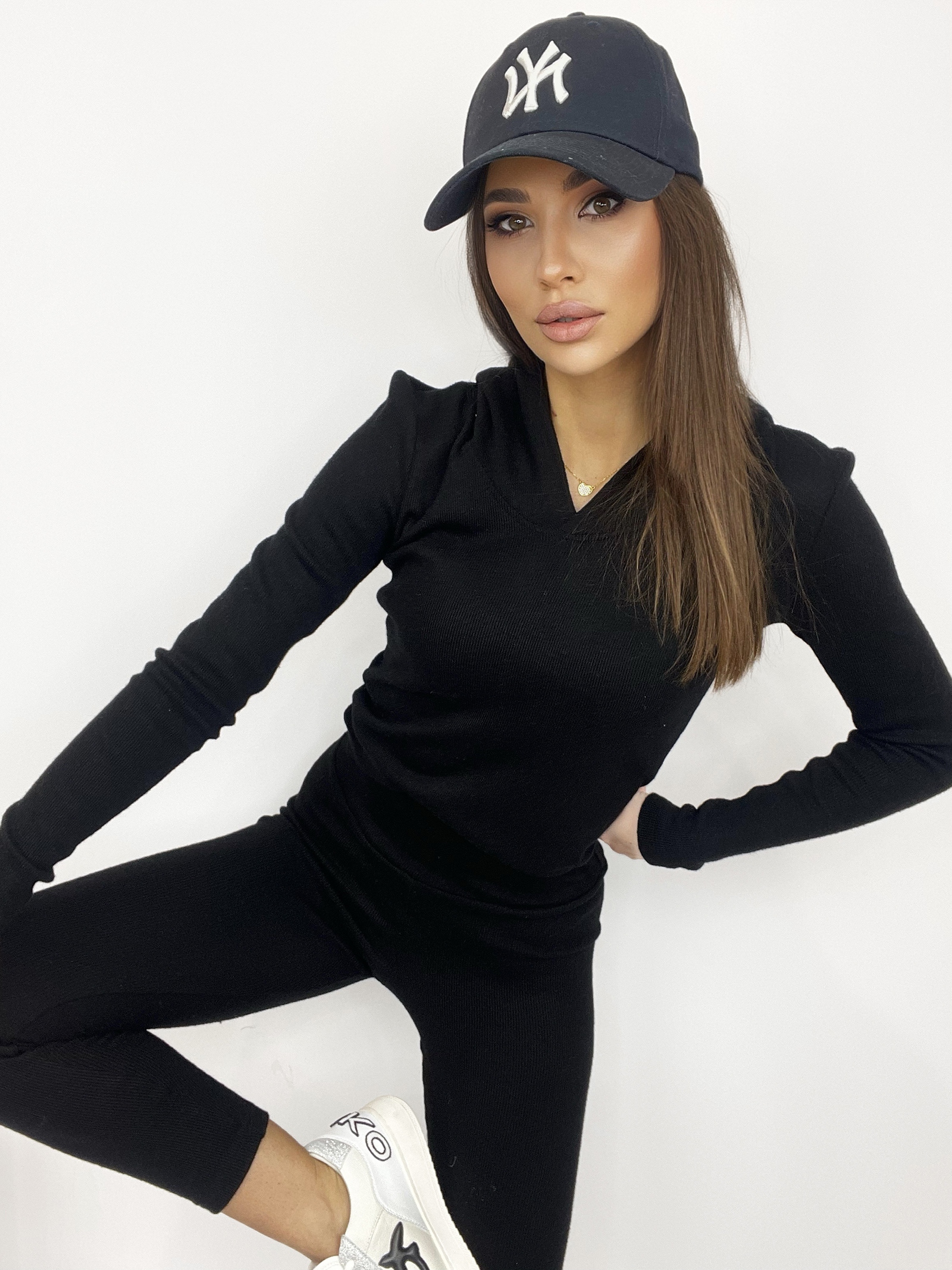 Komplet prążkowany Linda czarny Komplet prążkowany Linda czarny