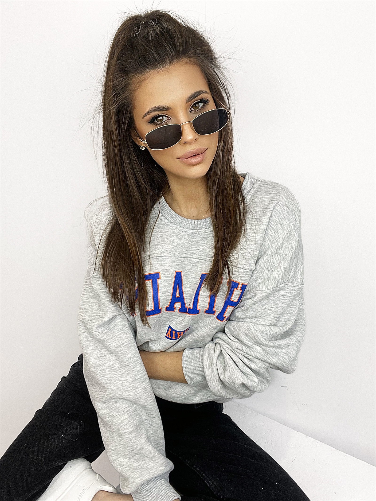 Bluza oversize z nadrukiem Ola Voga Philadel szara