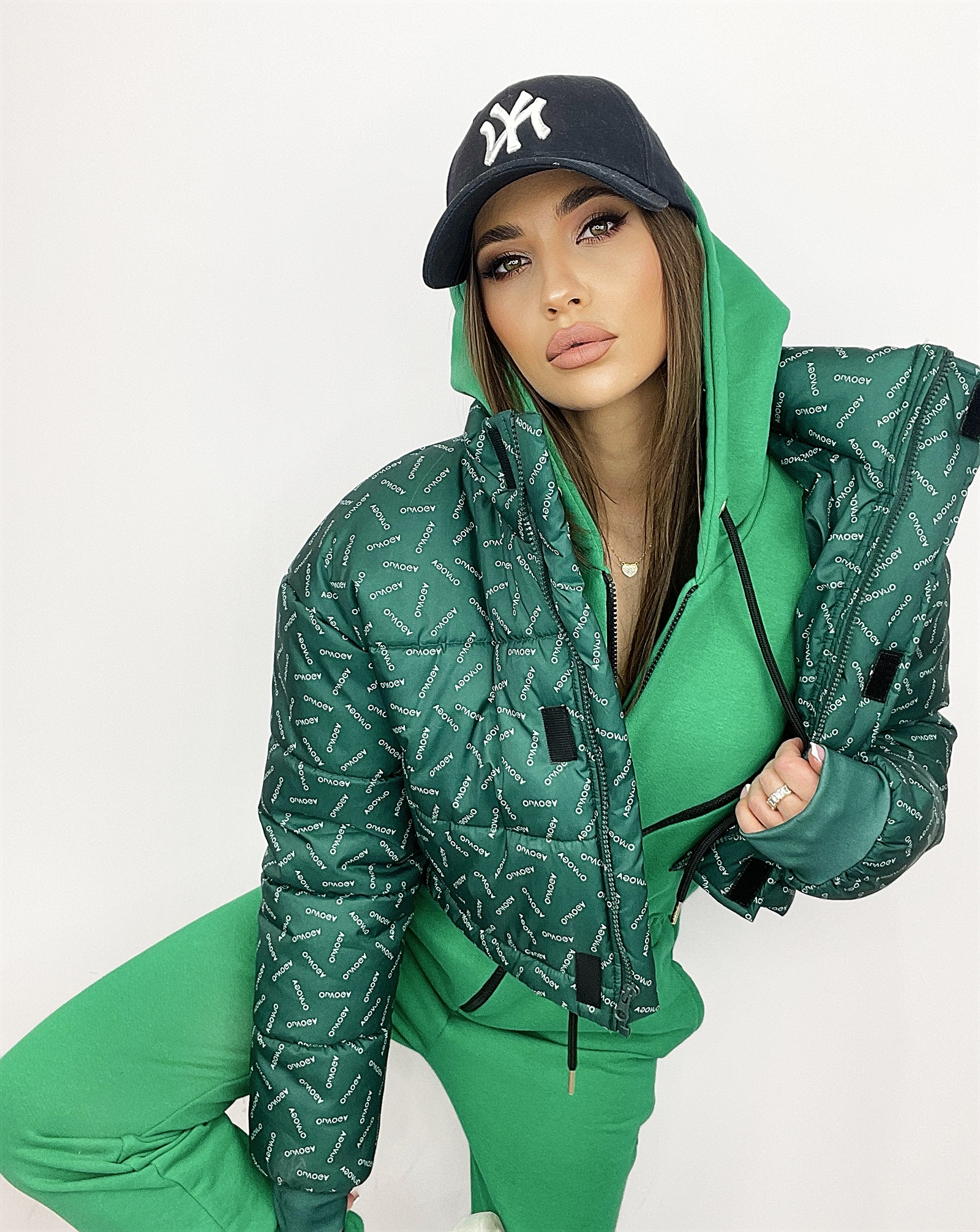 Kurtka bomberka logowana O'la Voga Print butelkowa zieleń Kurtka bomberka logowana O'la Voga Print butelkowa zieleń