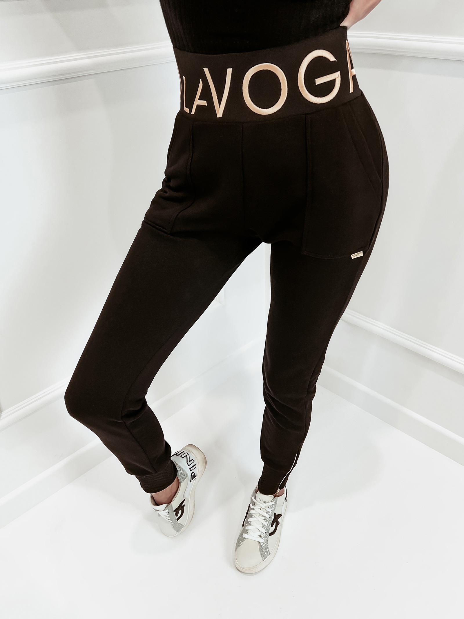 - WYPRZEDANE - PREORDER Spodnie bawełniane logowane Big Logo czarne