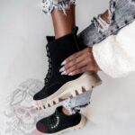 -WYPRZEDANE-Traperki zamszowe Madam Terra czarne