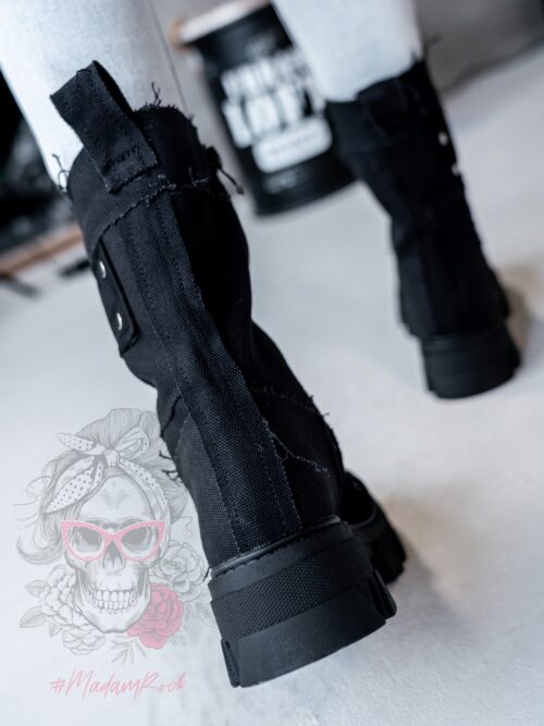 Trapery wiosenne Rock Relaxat czarne