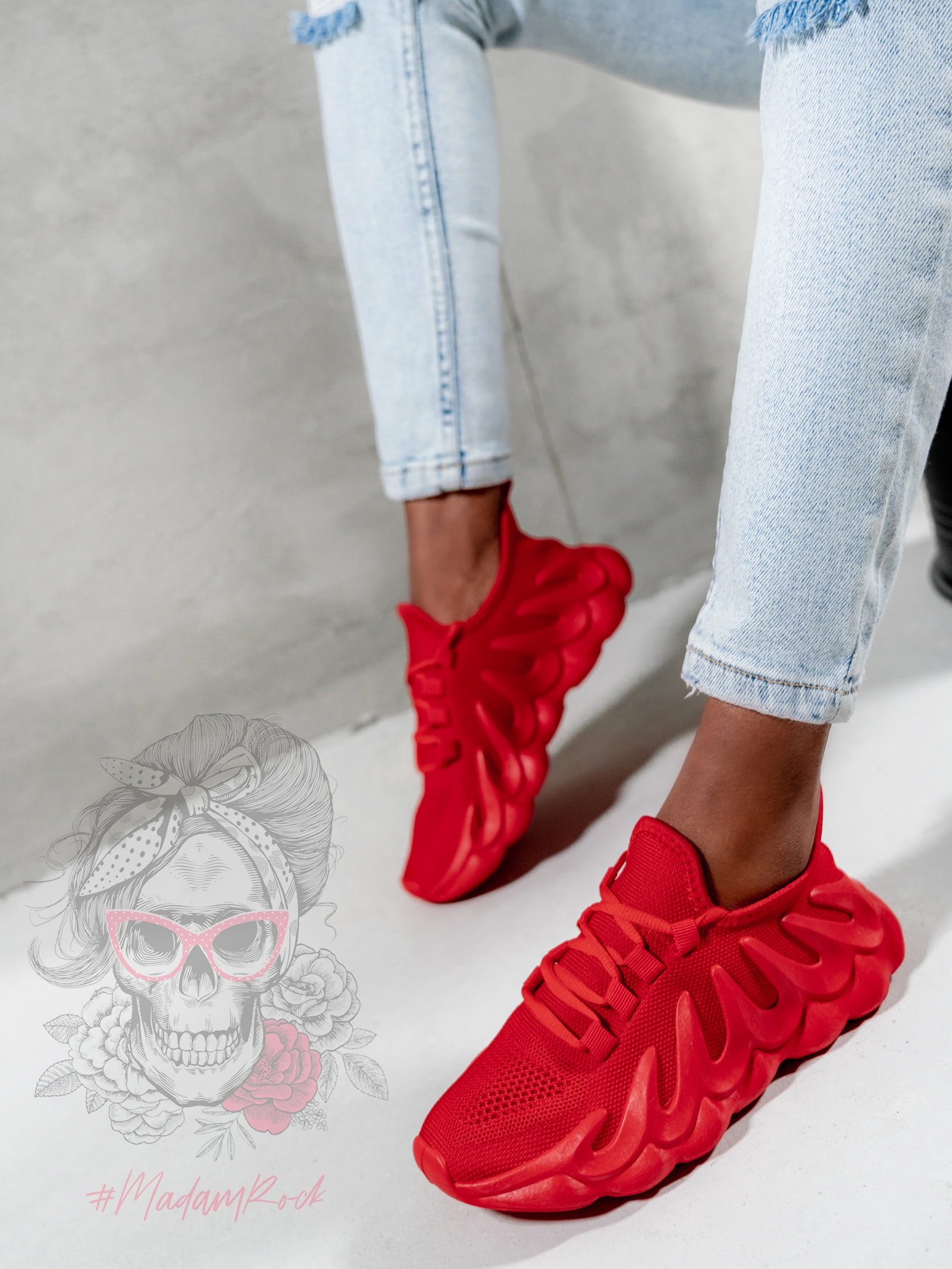 - WYPRZEDANE - Buty sportowe Madam Despertar czerwone