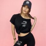 - WYPRZEDANE - T-shirt bawełniany Kiara czarny