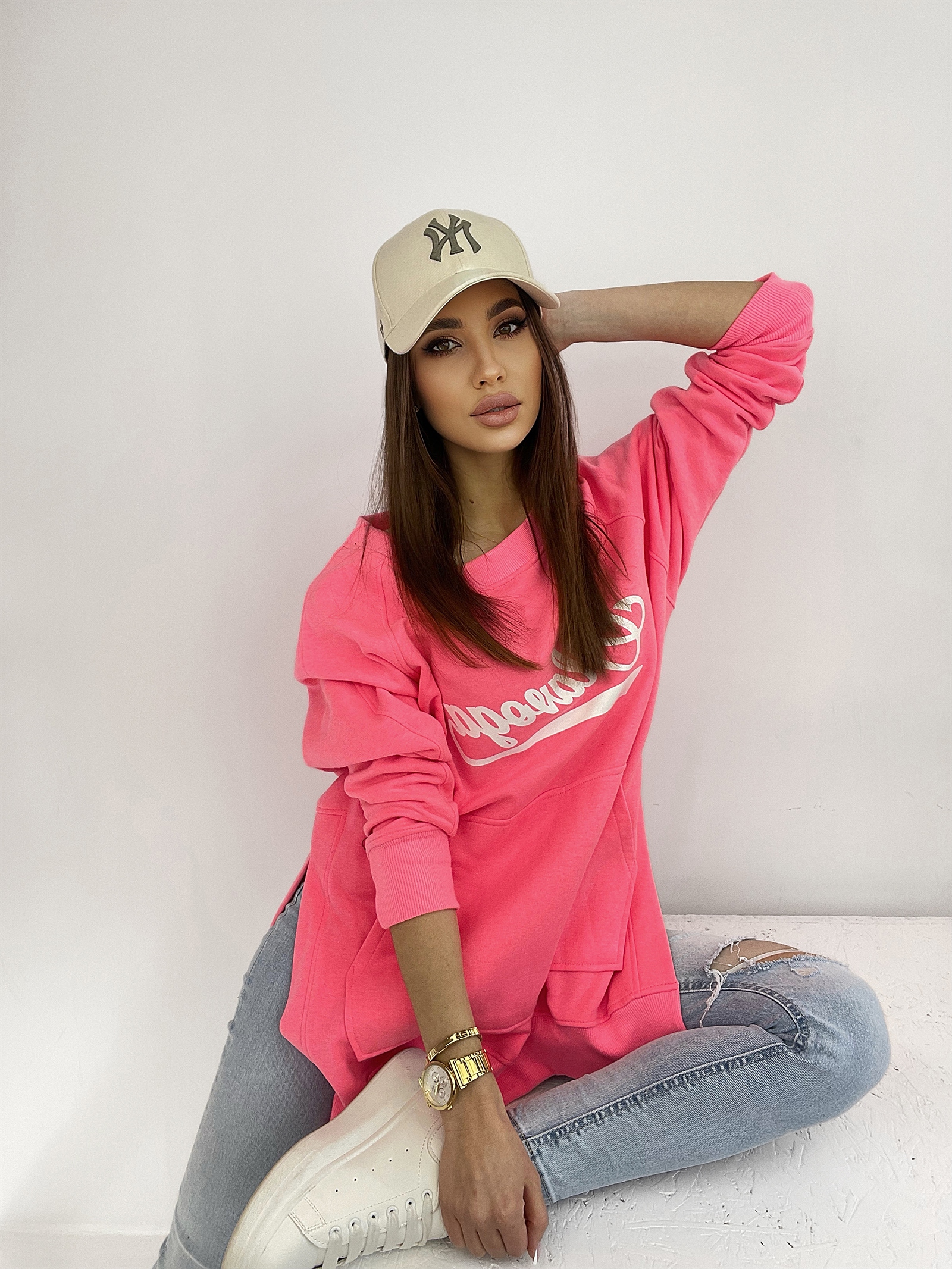 Bluza długa oversize Lumi neonowa różowa Bluza długa oversize Lumi neonowa różowa