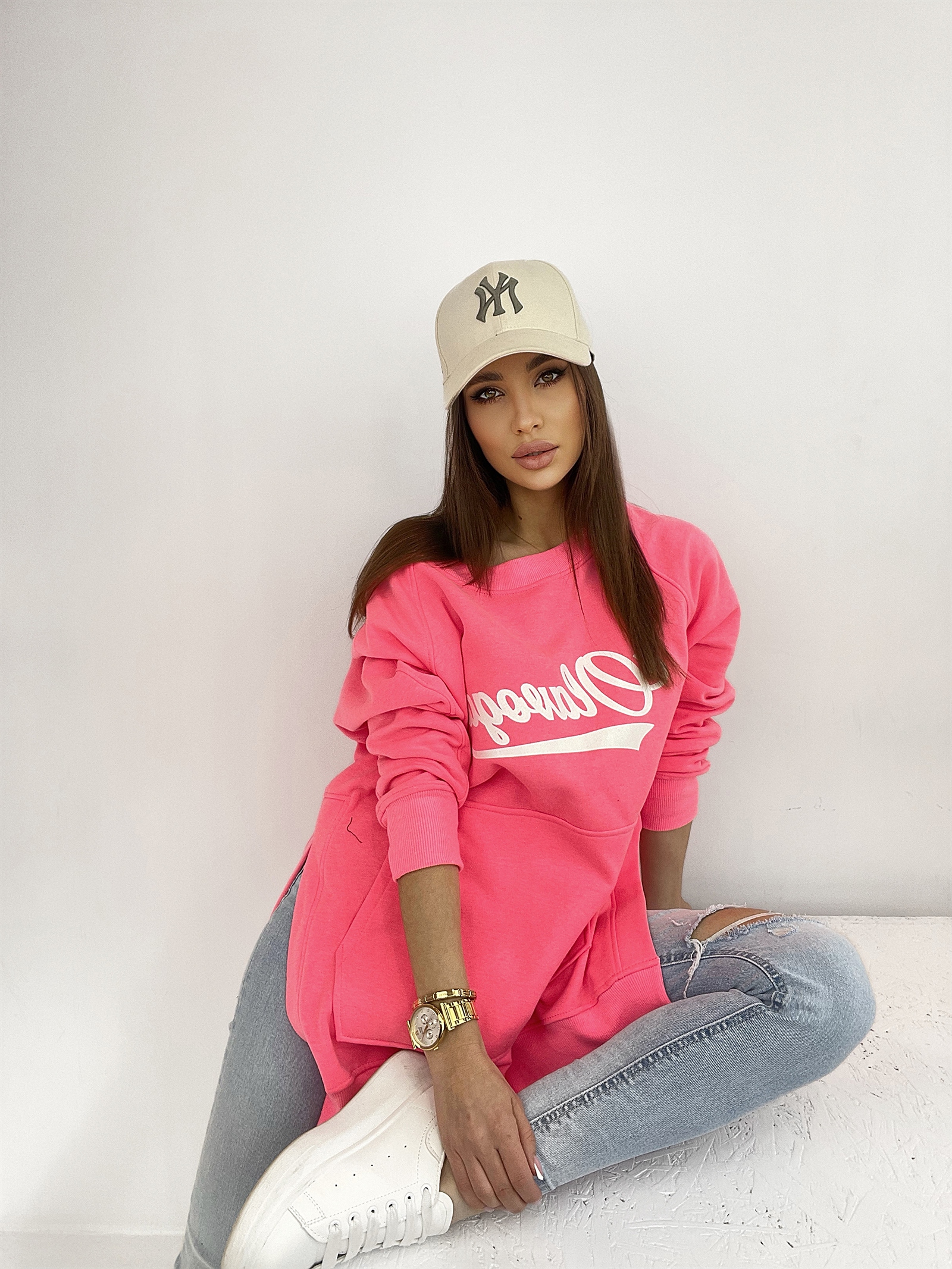 Bluza długa oversize Lumi neonowa różowa Bluza długa oversize Lumi neonowa różowa