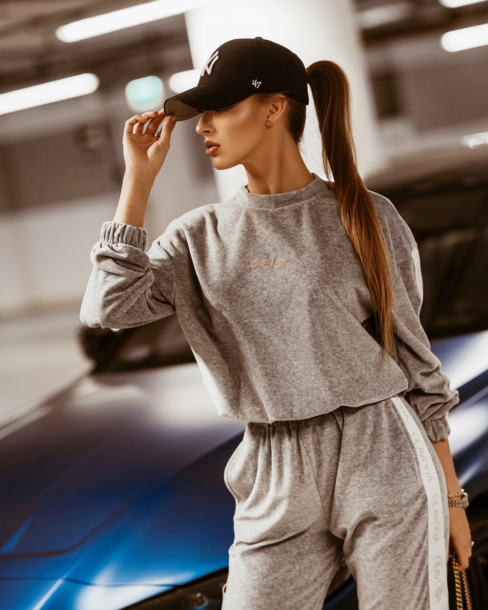 Komplet welurowy Logo Stripe Woman szary Komplet welurowy Logo Stripe Woman szary