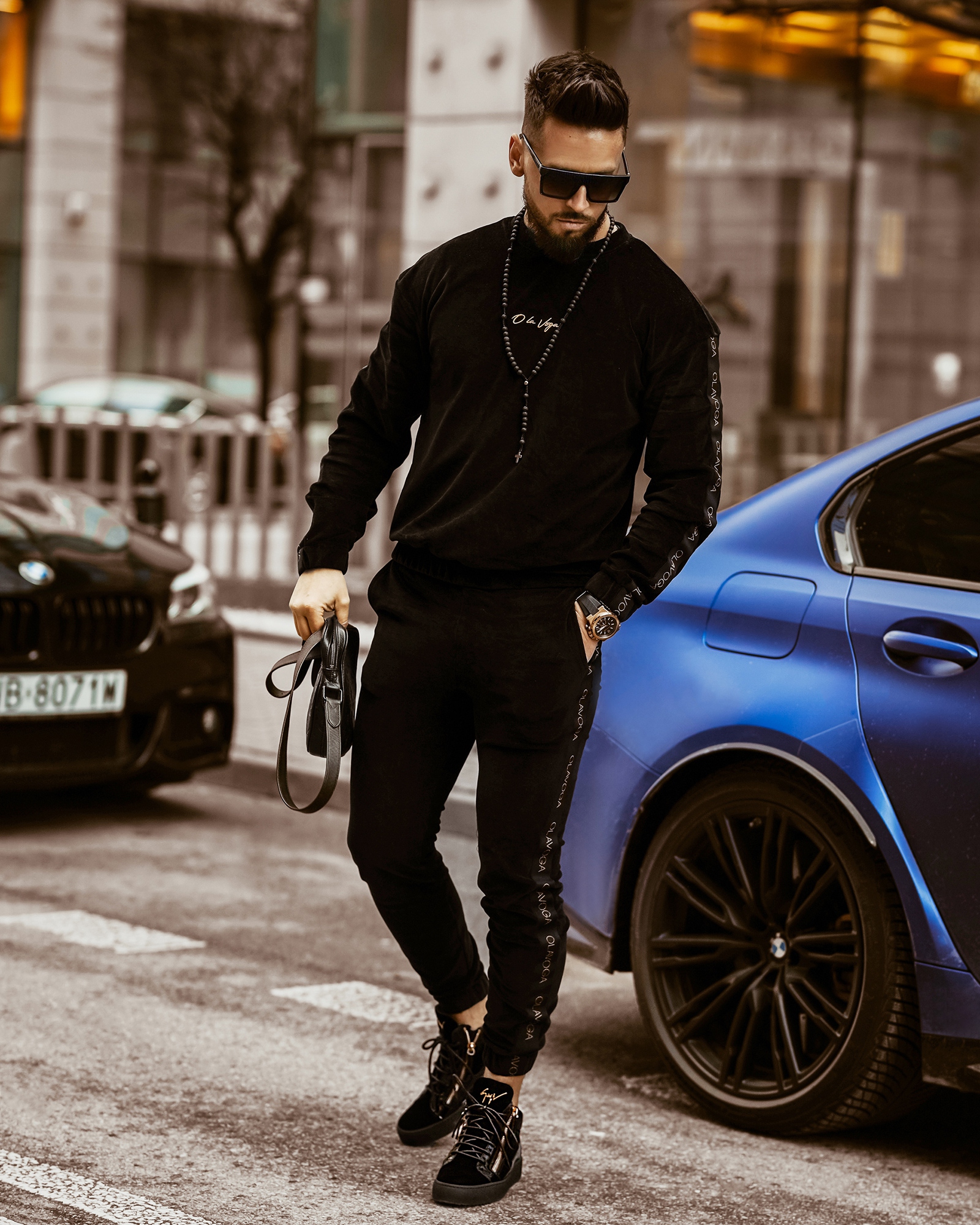 - WYPRZEDANE - Komplet męski welurowy Logo Stripe Man czarny