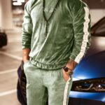 Komplet męski welurowy Logo Stripe Man zielony