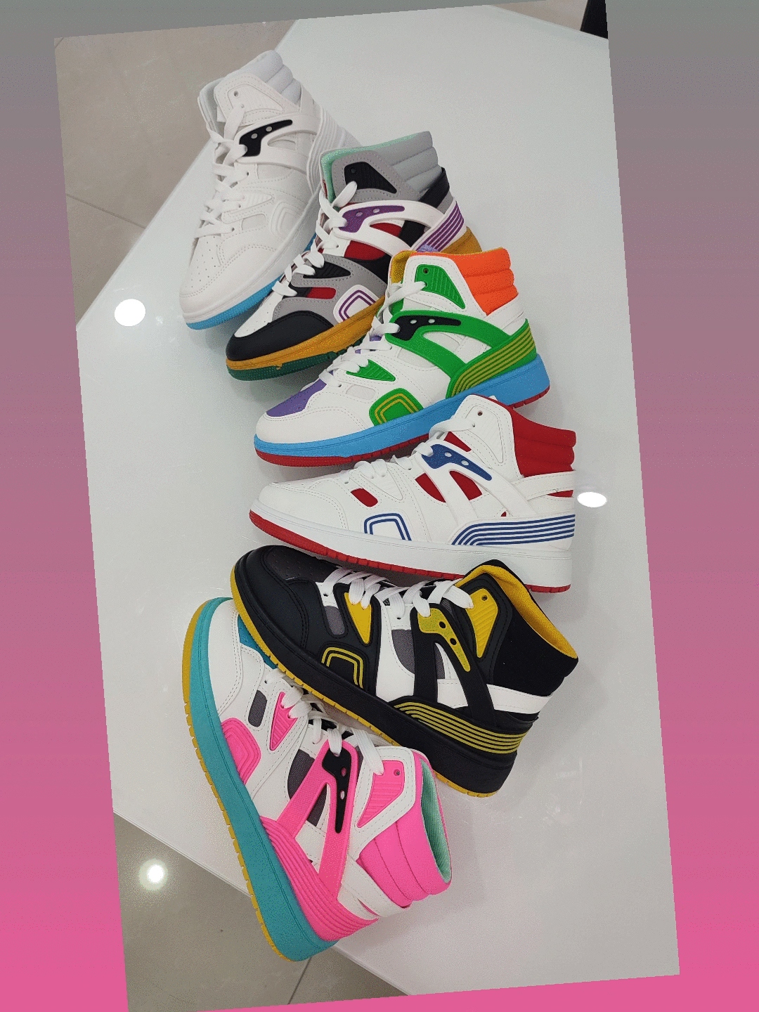 - WYPRZEDANE - Buty sportowe Rock Colorido biało-czerwone