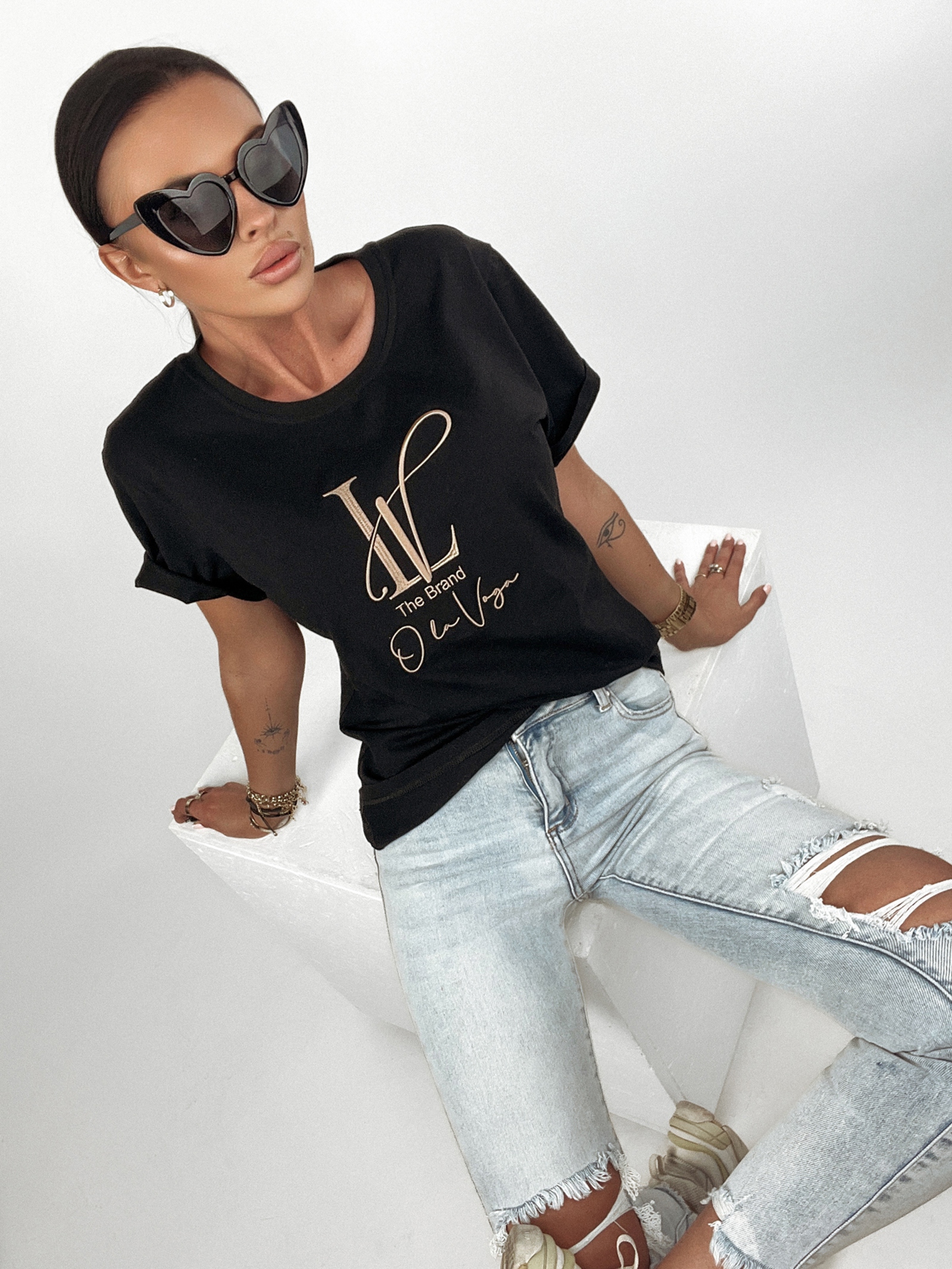 T-shirt bawełniany z nadrukiem Brand czarny