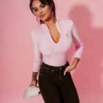 Body welurowe z zipem Alania pudrowe