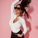 Body welurowe z zipem Alania ecru