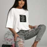 -wyprzedane- T-shirt oversize BornTo biały