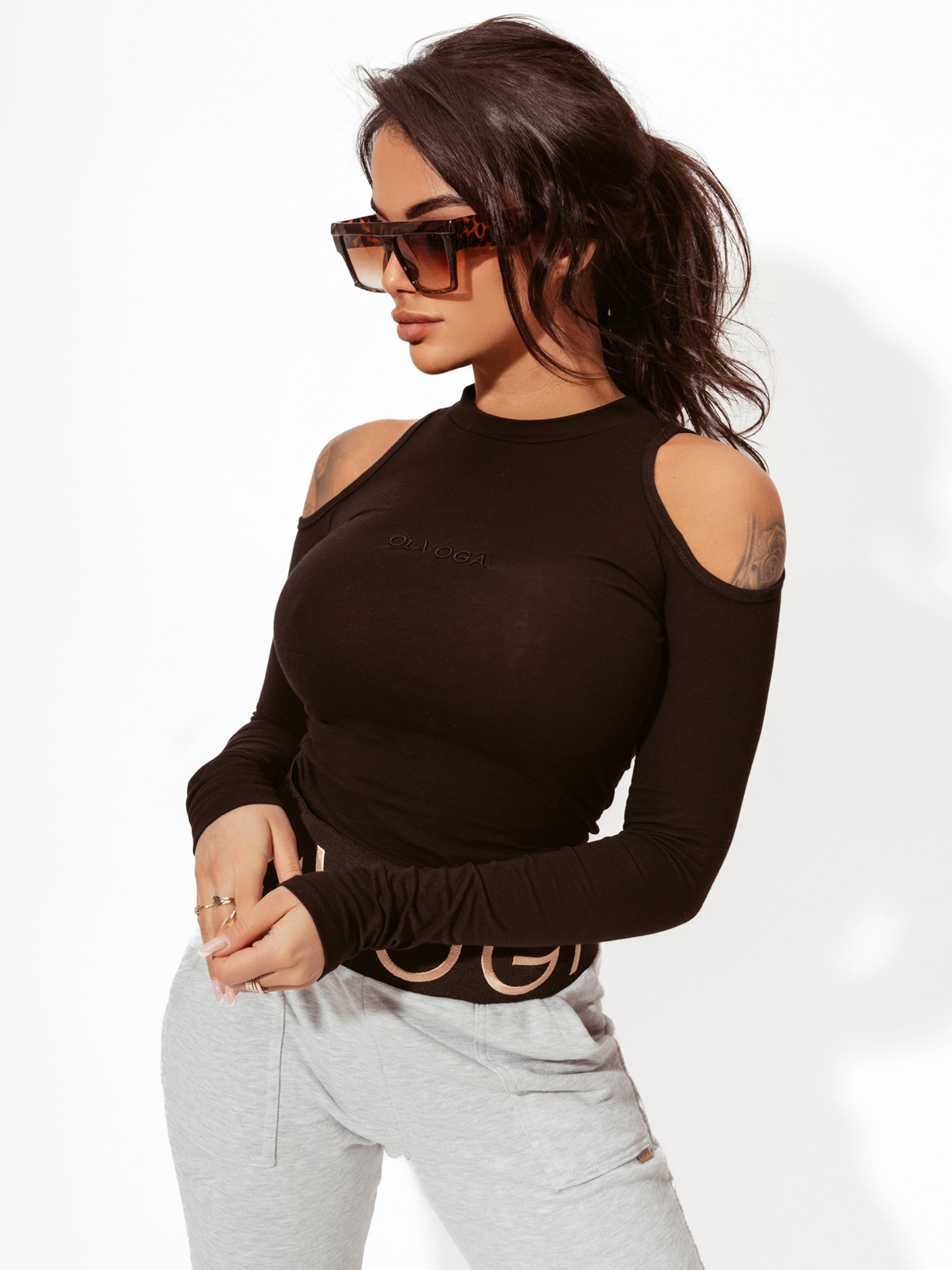 Bluzka z odkrytymi ramionami Neck czarna