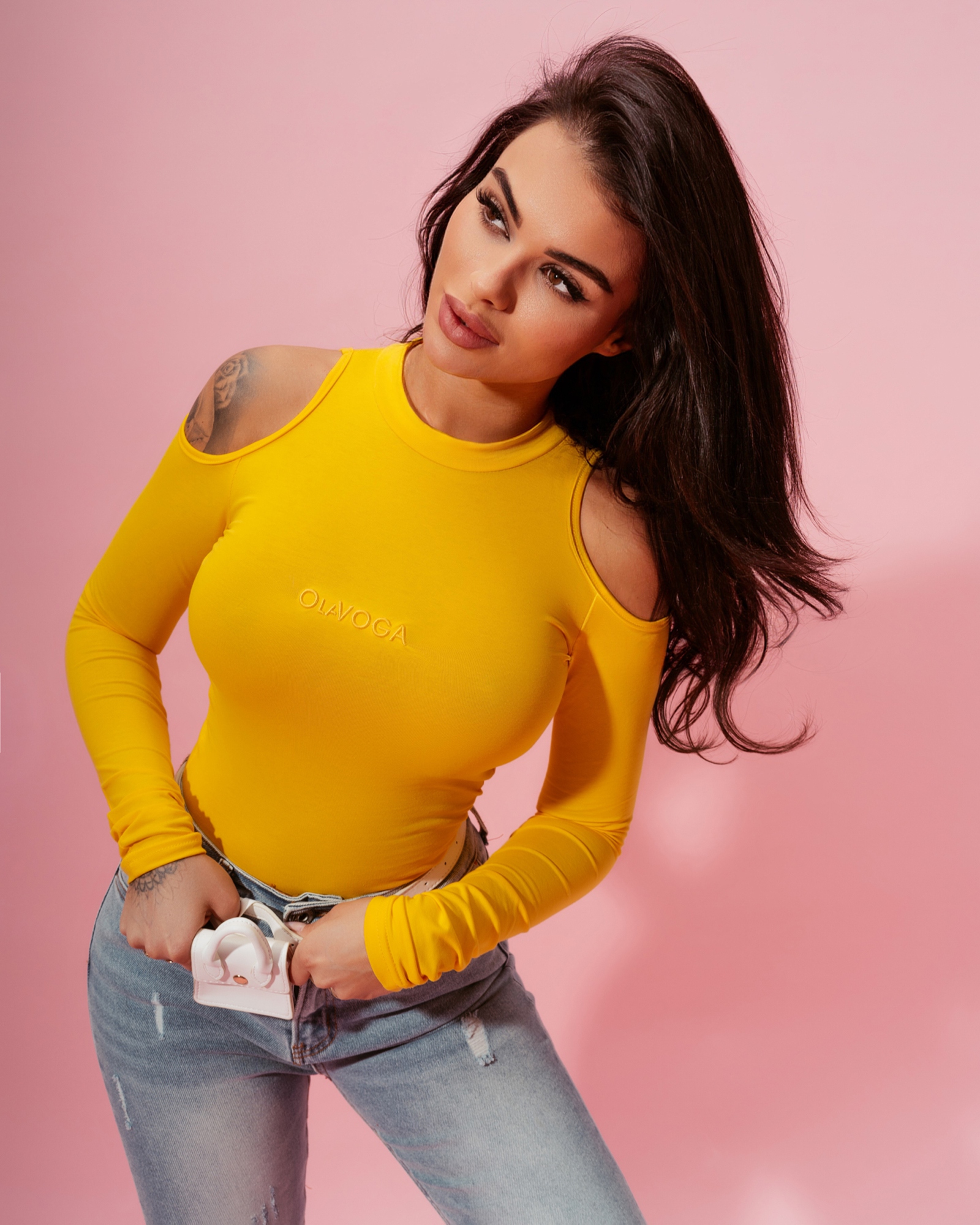 Bluzka z odkrytymi ramionami Neck żółta