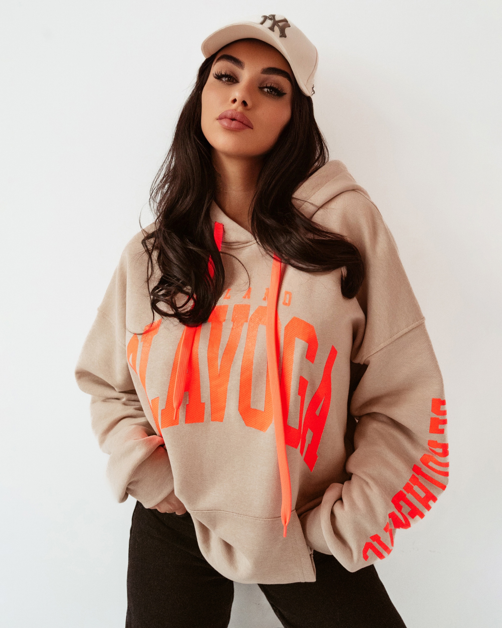 Bluza oversize z kapturem Big Olv beżowa