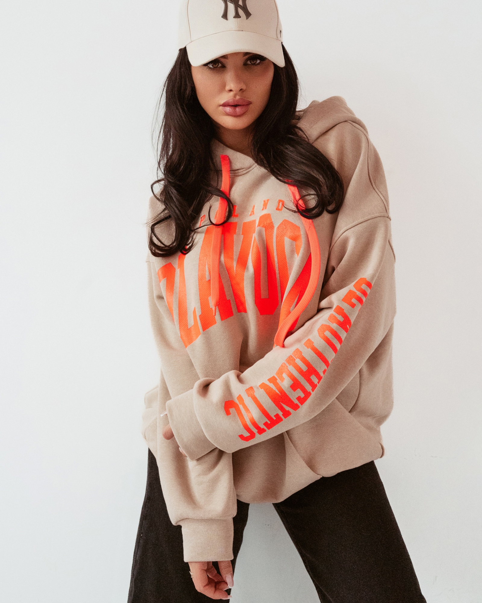 Bluza oversize z kapturem Big Olv beżowa