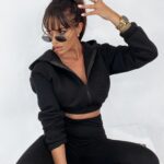 Bluza krótka z zipem Tina czarna