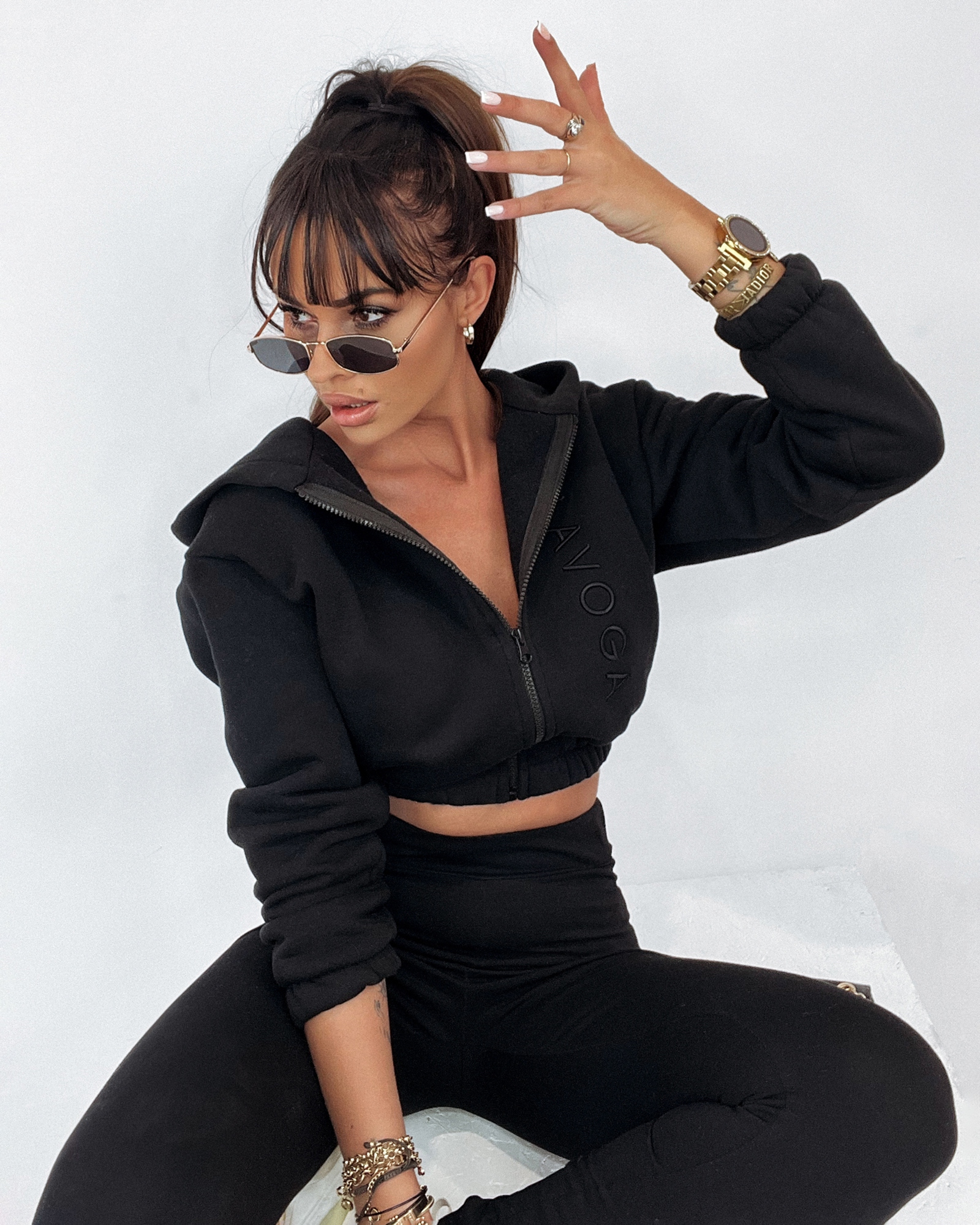 Bluza krótka z zipem Tina czarna