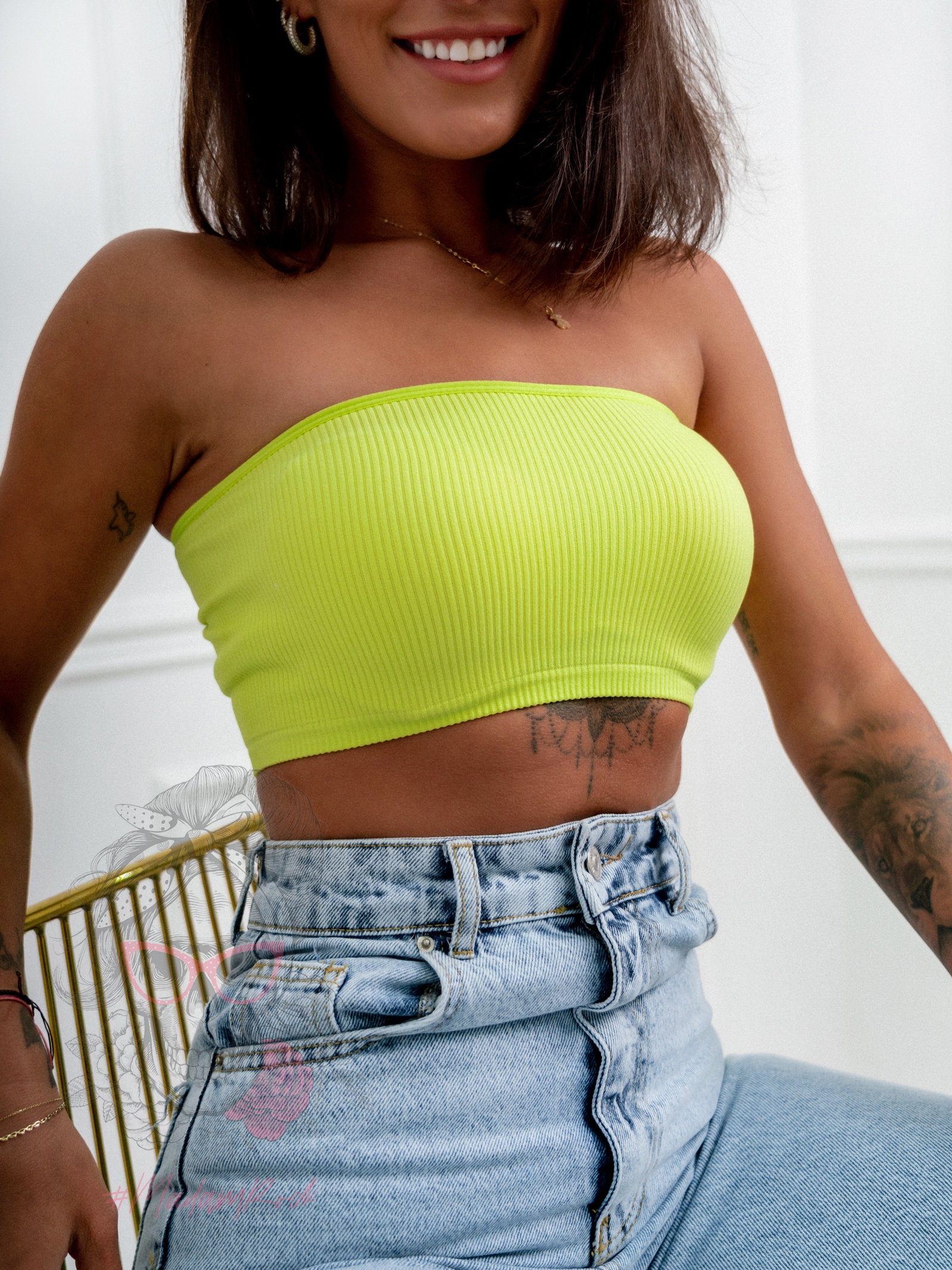 Top krótki Madam Yoga limonka