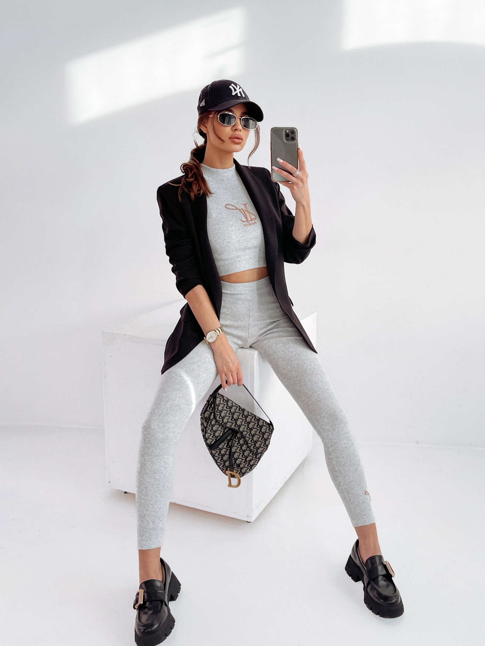 Komplet dopasowany Jenny Ola Voga szary melanż