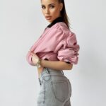 Kurtka bomberka App O'la Voga brudny róż