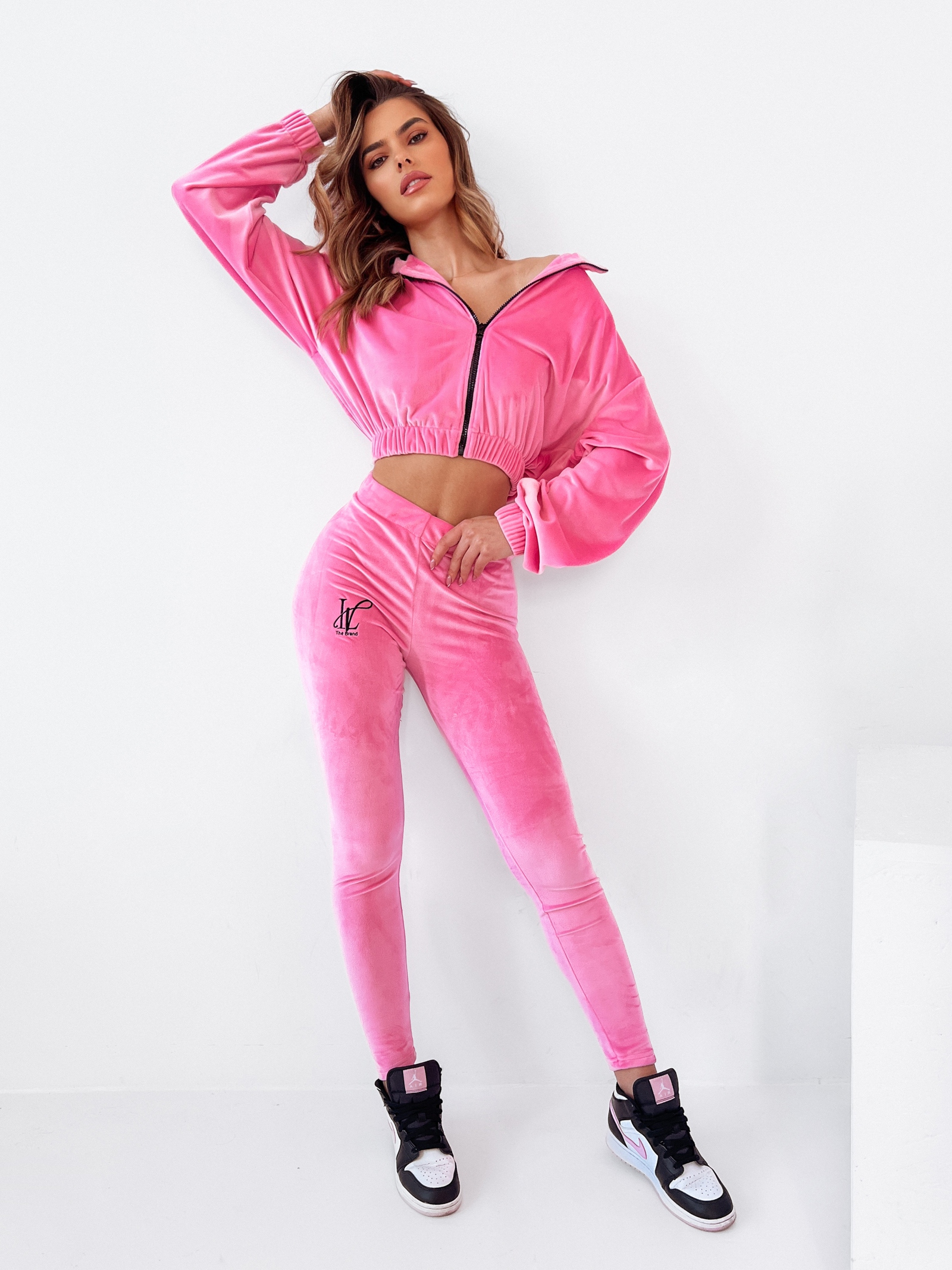 Komplet welurowy Zira O'la Voga różowy Komplet welurowy Zira O'la Voga różowy