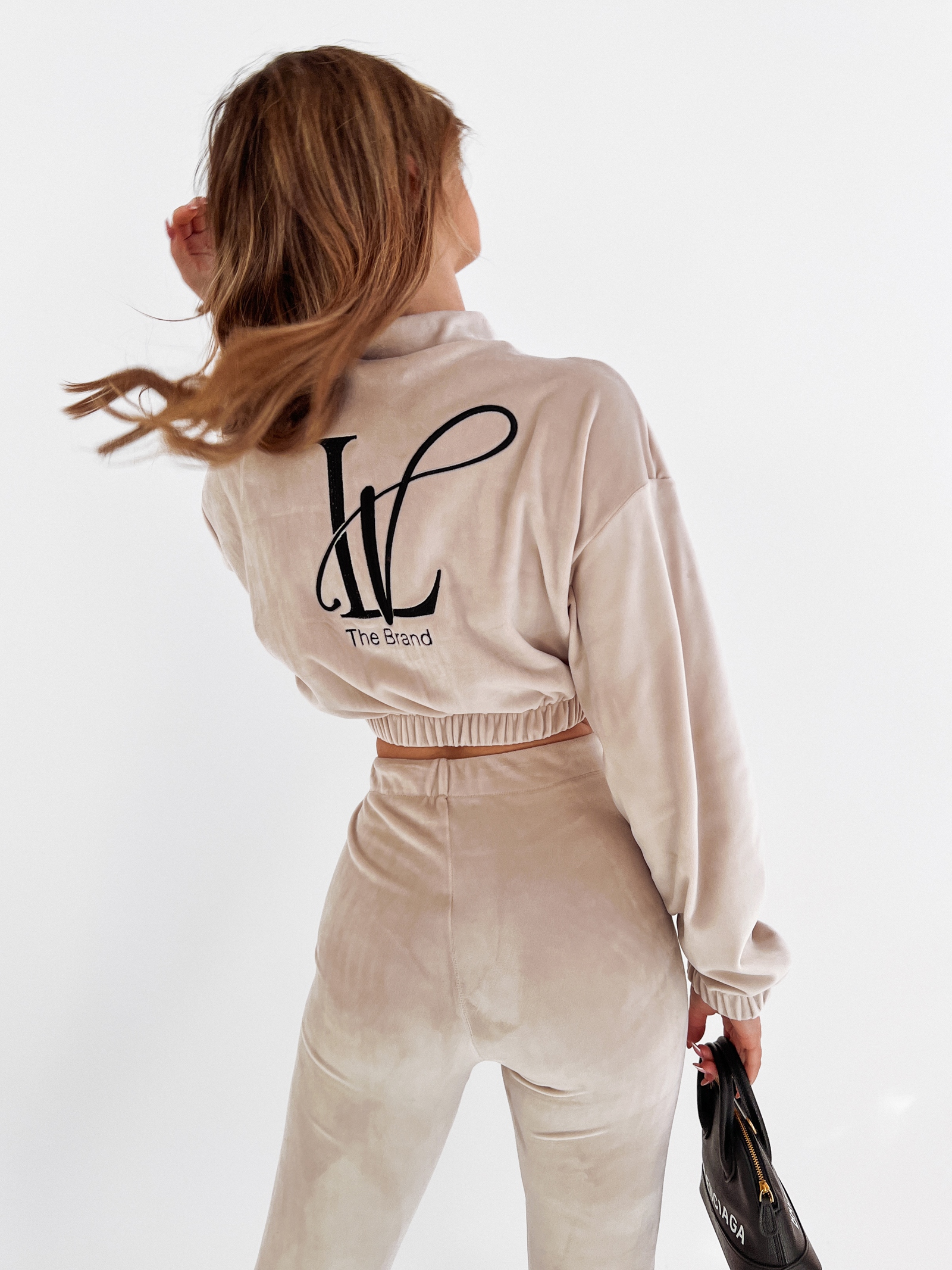 Komplet welurowy Zira O'la Voga beżowy