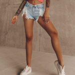 -WYPRZEDANE-Krótkie spodenki szorty London Look jasnoniebieskie