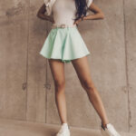 Spodenki z wyższym stanem Skirt Pants miętowe