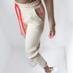 Spodnie dresowe Neon Ola Voga beżowy