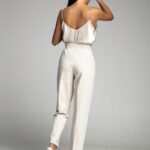 Top na ramiączka Pelabo beżowy