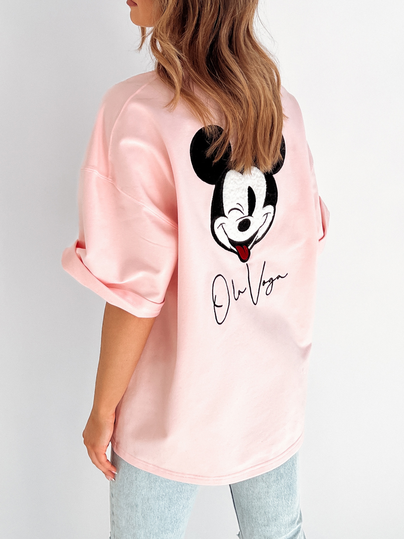 T-shirt oversize Ola Voga Our Mouse pudrowy