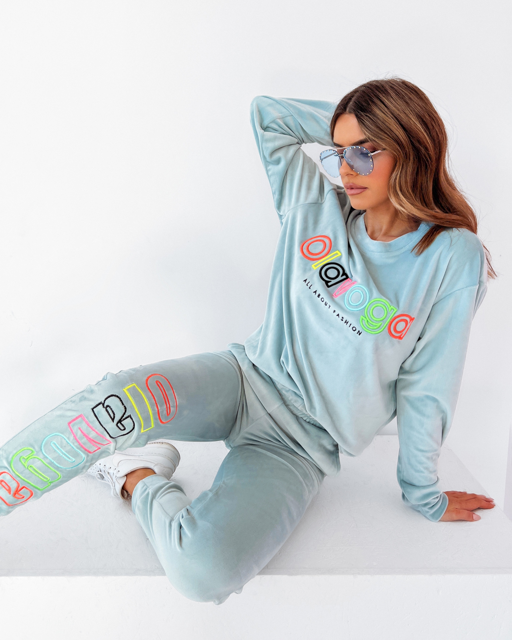 Komplet welurowy O'la Voga Made błękitny Komplet welurowy O'la Voga Made błękitny